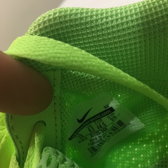 🚨Weekend Flash Sale🚨Nike Lime Green Air Force 1s - Picture 8 of 8